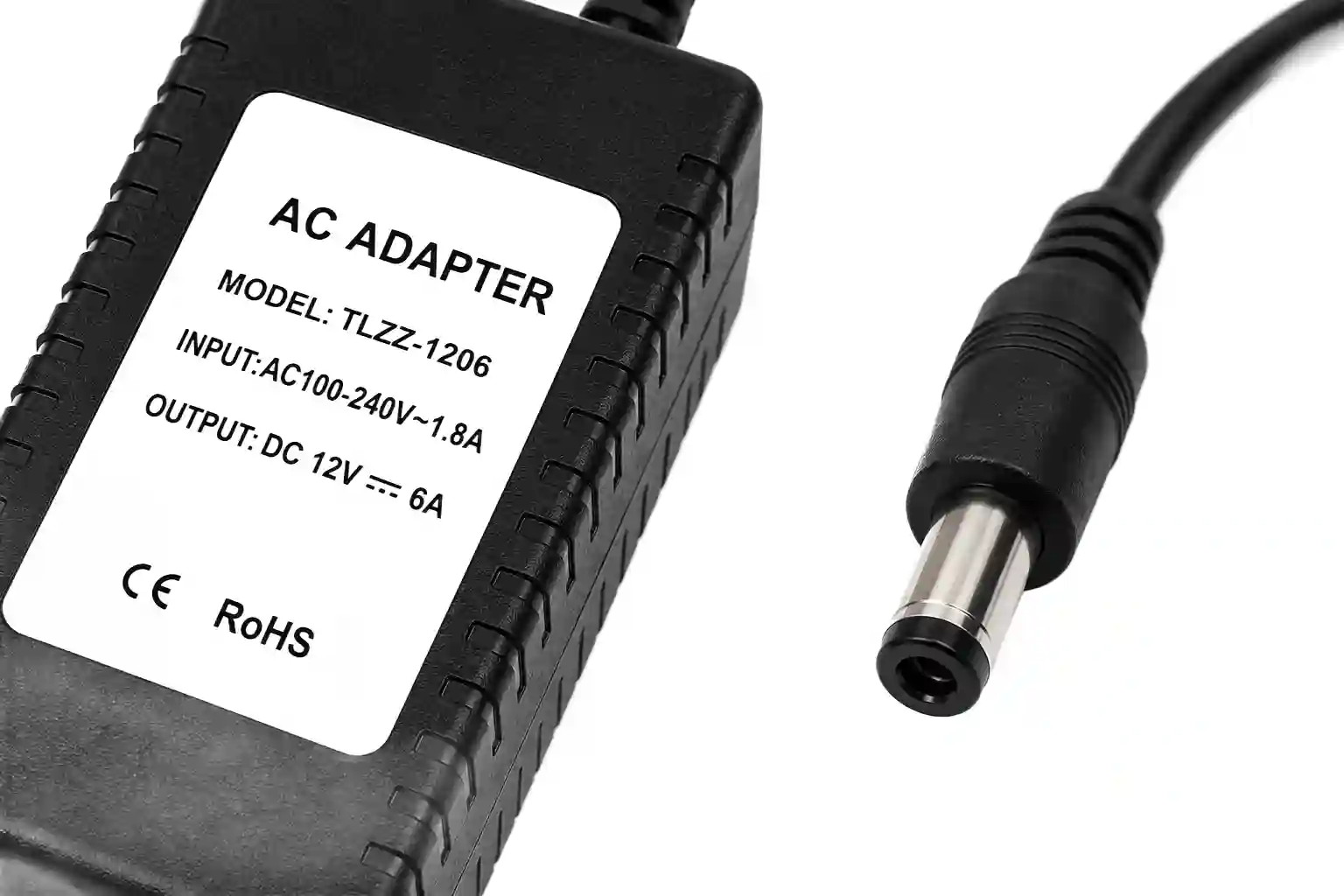 LED napájecí zdroj 12V 72W s ochrannými funkcemi a krytím IP40